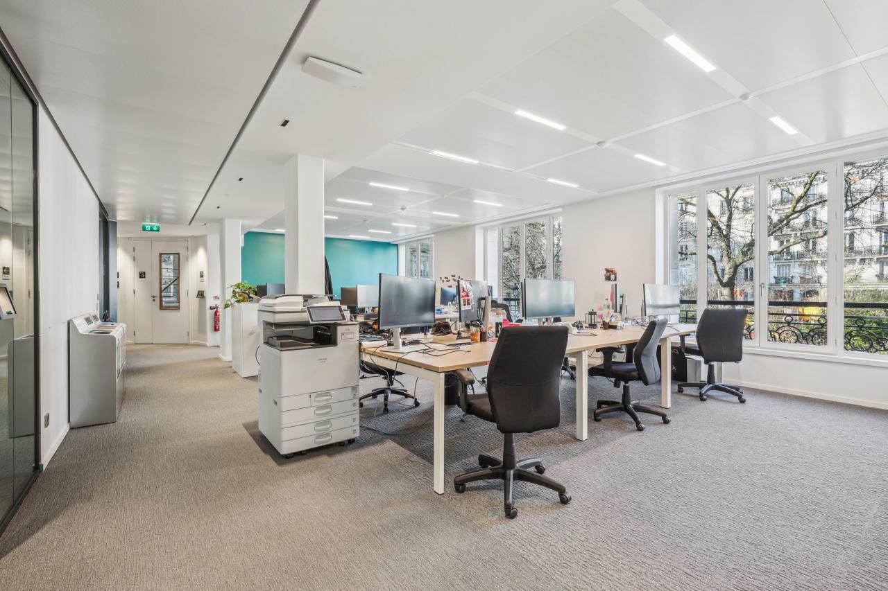 Bureau Paris 639m² Location bureau Paris OLBUR2529362 10